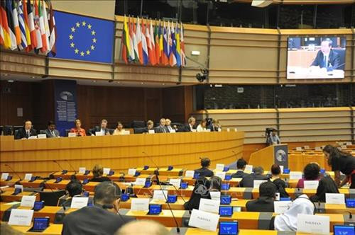 越南国会副主席冯国显出席第十届亚欧议会伙伴会议。图自越通社 越南国会副主席冯国显出席第十届亚欧议会伙伴会议。图自越通社