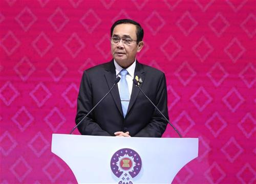 泰国总理巴育在开幕式上发表讲话。图自越通社 泰国总理巴育在开幕式上发表讲话。图自越通社