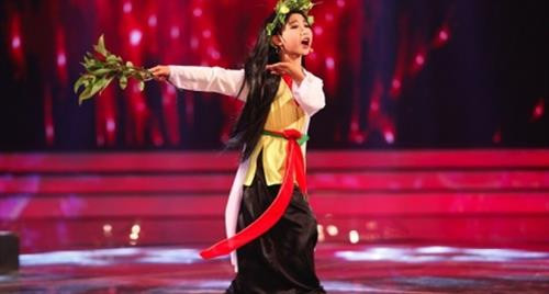 嘲剧演唱。（图片来源：因特网）