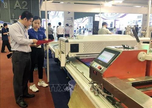 展会上的产品。图自越通社