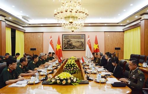 越南-新加坡防务政策对话现场（图片来源：越通社）