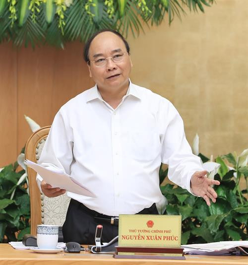 越南政府总理阮春福发表讲话。越通社记者 统一 摄