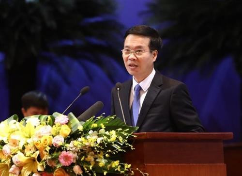 越共中央政治局委员、中央书记处书记、中央宣教部部长武文赏在会上发言。图自越通社