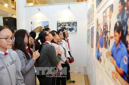 展会现场(图片来源:越通社) 展会现场(图片来源:越通社)