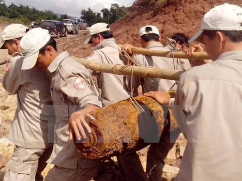 越南努力做好战后遗留爆炸物处理工作（图片来源：越通社）