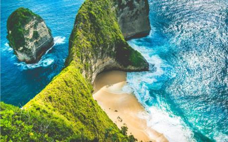 印尼巴厘岛精灵海滩(Klingking Beach)。图自因特网