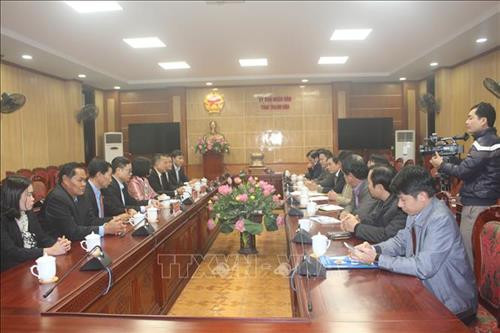 老挝巴特寮通讯社高级代表团与清化省领导进行工作座谈会。图自越通社