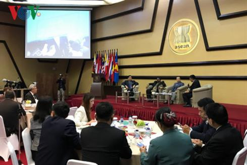 对话会场景。（图片来源：越南之声）