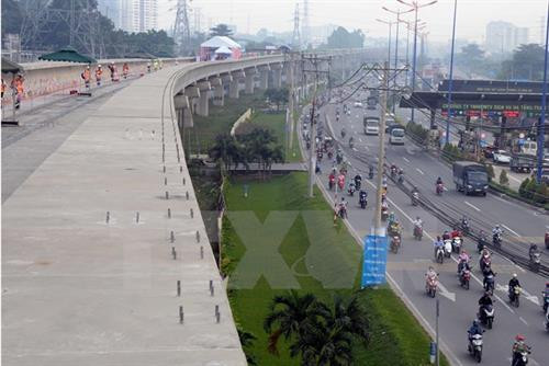 滨城(Bến Thành)——仙泉(Suối Tiên)地铁线施工。图自越通社 滨城(Bến Thành)——仙泉(Suối Tiên)地铁线施工。图自越通社