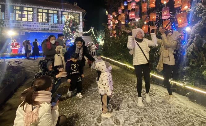“沙坝 - 雪域天堂” 冬季狂欢节拉开帷幕