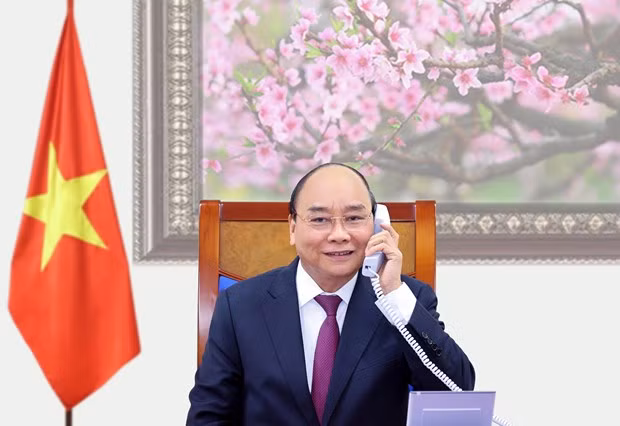 老挝总书记、政府总理通伦•西苏里和柬埔寨首相洪森与越南政府总理阮春福通电话