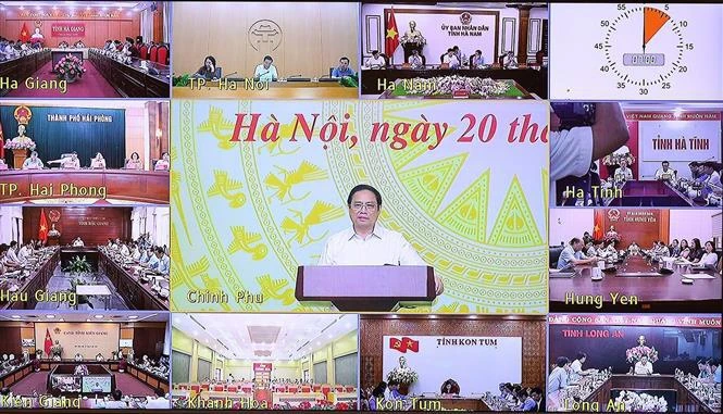 越南政府总理范明政：发展劳动市场需要回答 7 个为什么的问题