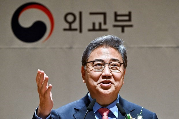 韩国外长朴振将出席在下周举行的年度东盟系列会议