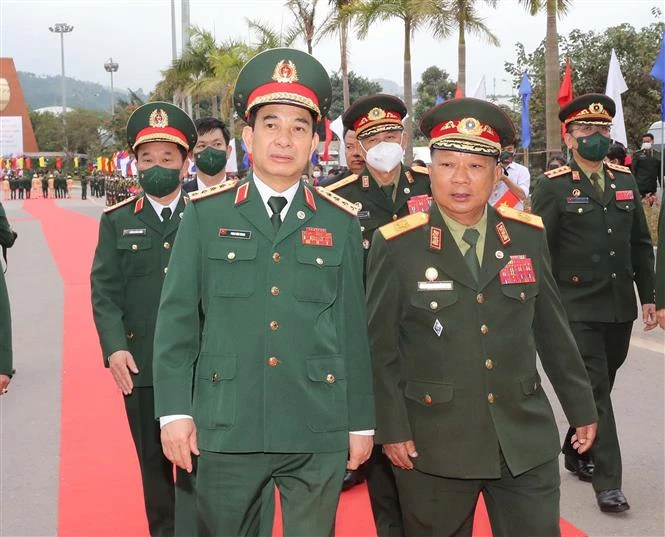 越老加强团结 携手共建和平友好边界线