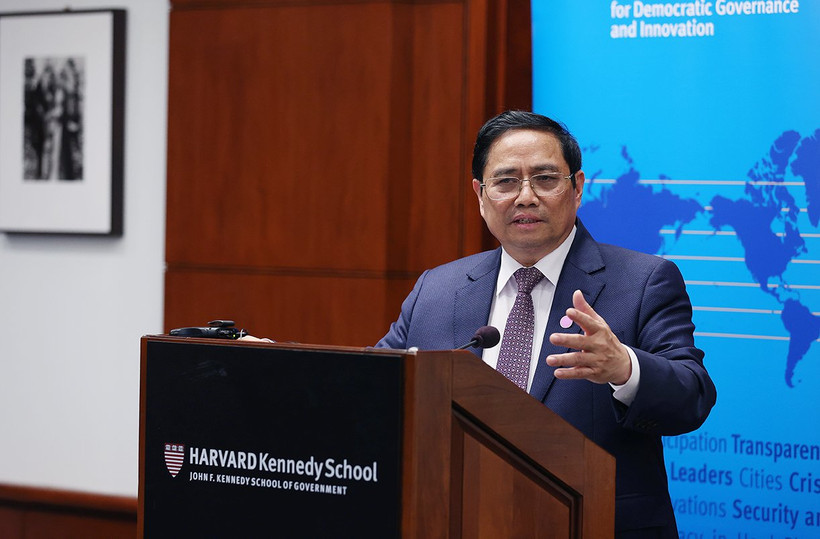 越南政府总理范明政访问美国哈佛大学 就建设独立自主的经济发表讲话