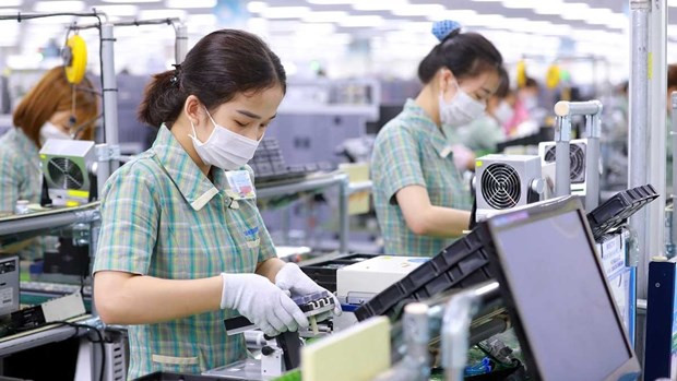 扩大对受疫情影响群众的扶持力度