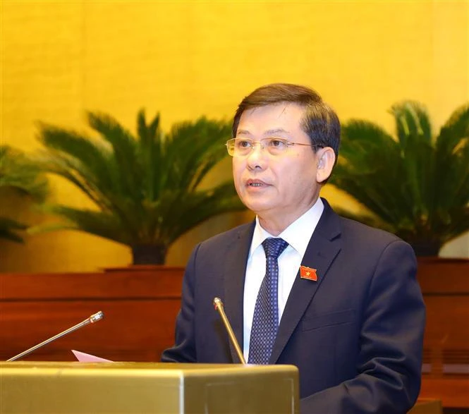 第十五届国会第二次会议：国会就3项法律草案进行讨论