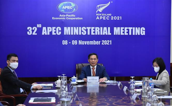亚太经合组织第32届外交和贸易部长级会议通过联合声明