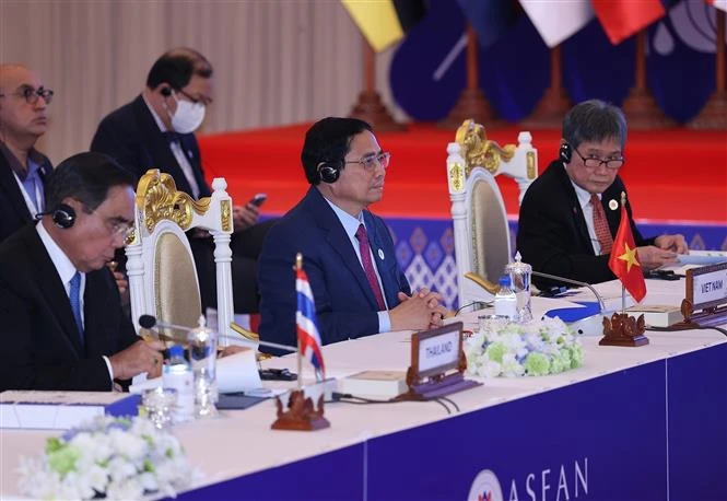 东盟峰会：范明政总理出席东盟与日本、美国、加拿大领导人会议