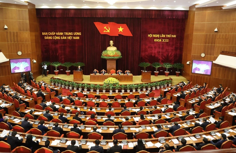 越南共产党第十三届中央委员会第二次中央委员会全体会议在河内开幕