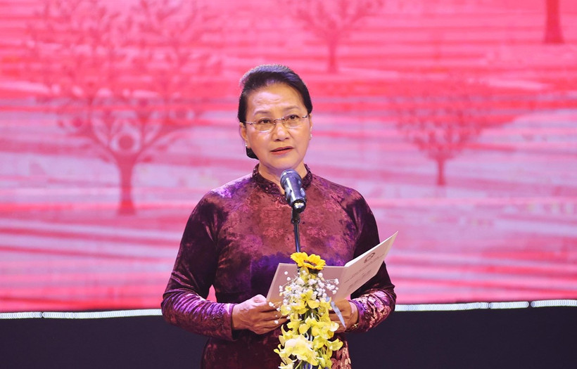 国会主席阮氏金银：不断传播团结仁爱精神