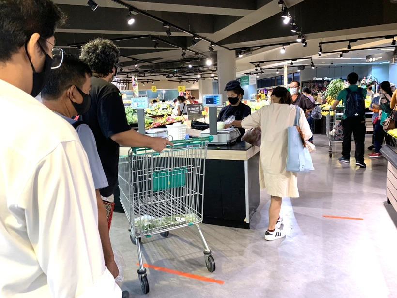 新冠肺炎疫情：东南亚部分国家疫情趋缓 逐步放宽限制措施