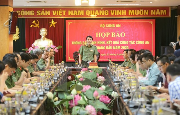 公安部副部长：全力追捕日强公司总经理