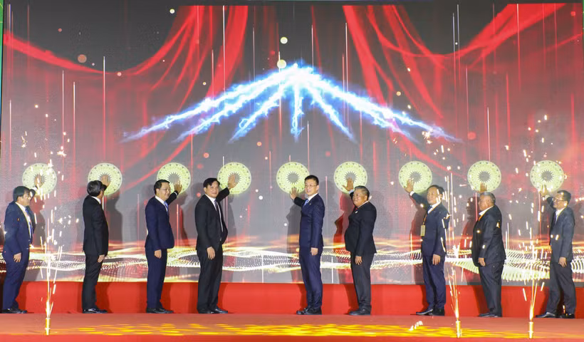 2026年奠边国际贸易博览会开幕。图自越通社