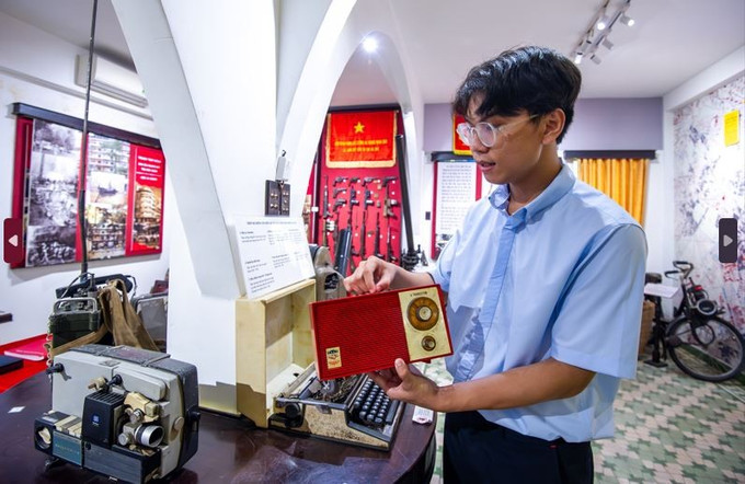 位于胡志明市第一郡陈光凯街145号的西贡-嘉定特工博物馆展出的西贡特工部队曾经使用的通信设备 6.jpg