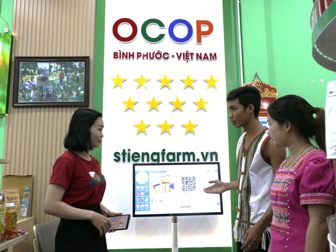 位于平福省同帅市的 S’tiêng Farm 商店展示并销售OCOP产品及部分地方土特产。图自越通社 3-1ocop.jpg