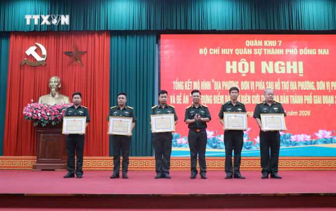 vna-potal-phat-huy-suc-manh-hau-phuong-trong-xay-dung-chot-dan-quan-bien-gioi-tai-dong-nai-8860280.jpg