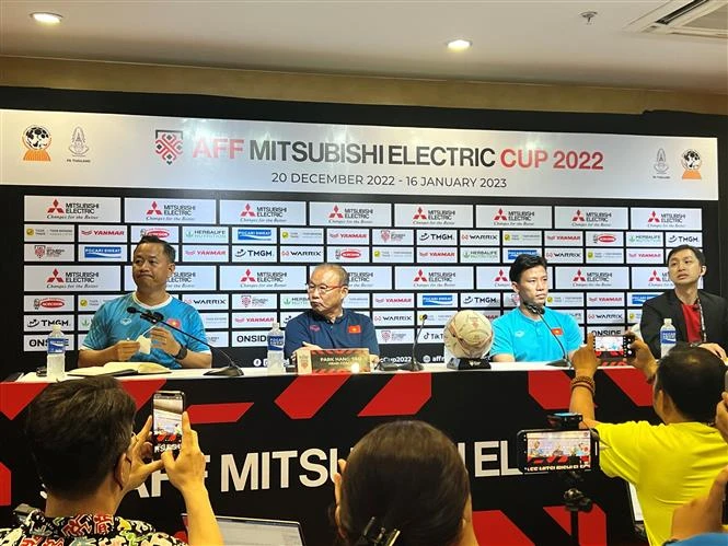 越南队和泰国队举行AFF锦标赛决赛第二回合赛前新闻发布会