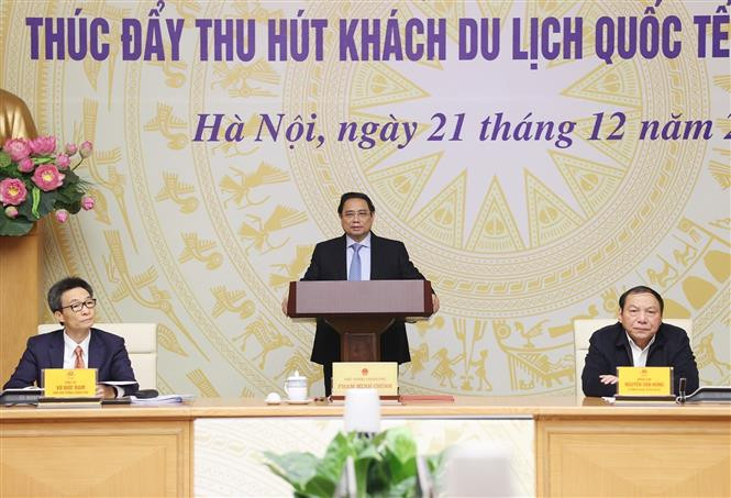 政府总理范明政主持召开推进吸引外国游客赴越旅游工作会议