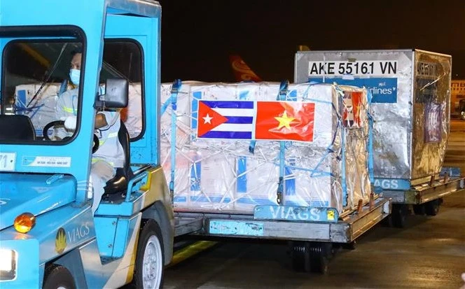 阮春福访问古巴和赴美出席联合国大会之旅：疫苗外交的巨大成功