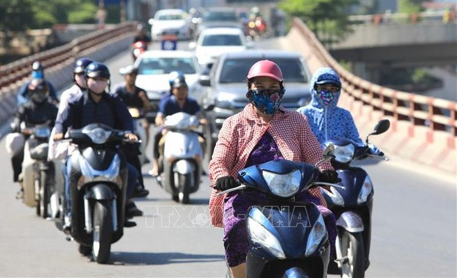 越南北部与中部地区炎热天气持续 最高气温35-37度