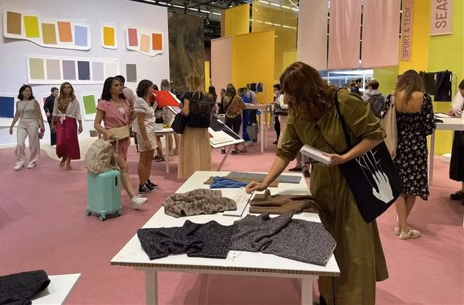 越南参加2022年法国巴黎服装面料展览会