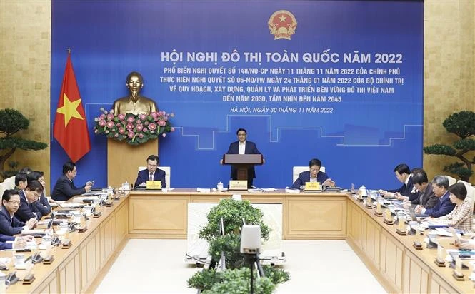 范明政总理主持召开2022年越南全国城市工作会议