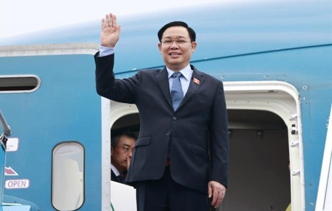 国会主席王廷惠启程对澳大利亚和新西兰进行正式访问