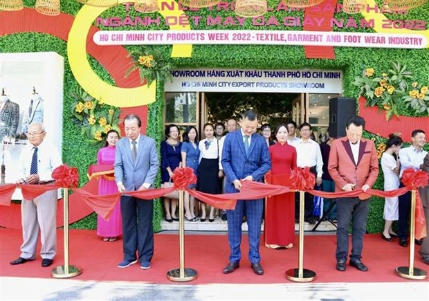 2022年纺织品服装及鞋类会展周吸引400多家企业参展