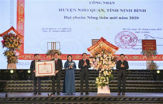 越南政府常务副总理：建设儒官县成为宁平省的旅游中心