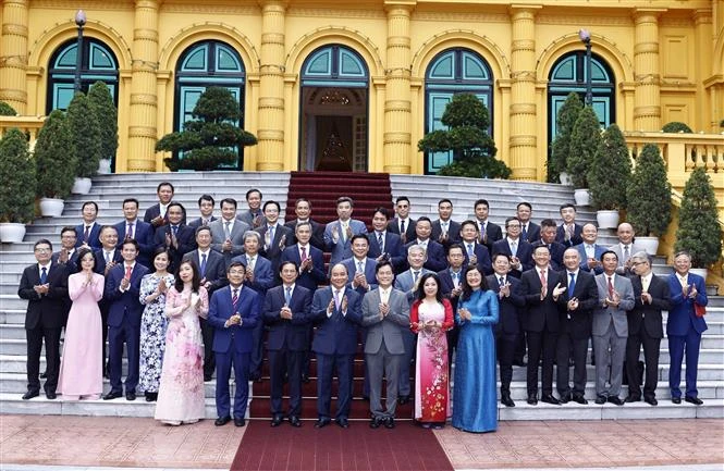 越南国家主席阮春福造访外交部