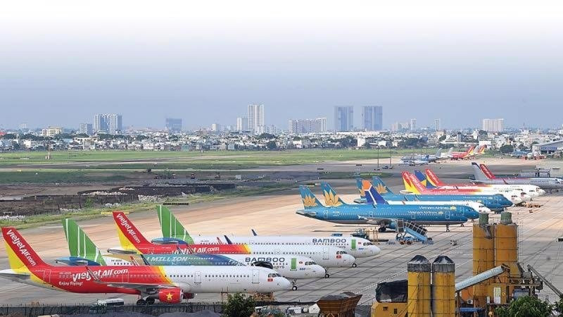 九·二国庆节假期各家航空公司推出飞往许多旅游景点的特价机票