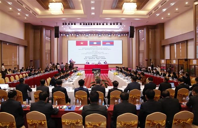 第六次越老柬三国边境各省法院会议在老挝召开