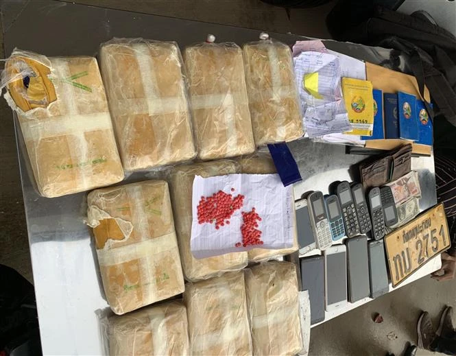 越南成功破获特大跨境毒品案 缴获大量毒品