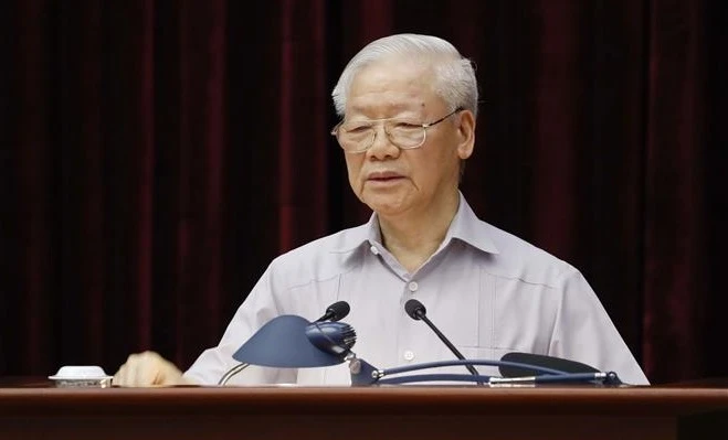 越共中央总书记阮富仲：补齐短板 堵住漏洞 预防腐败行为发生