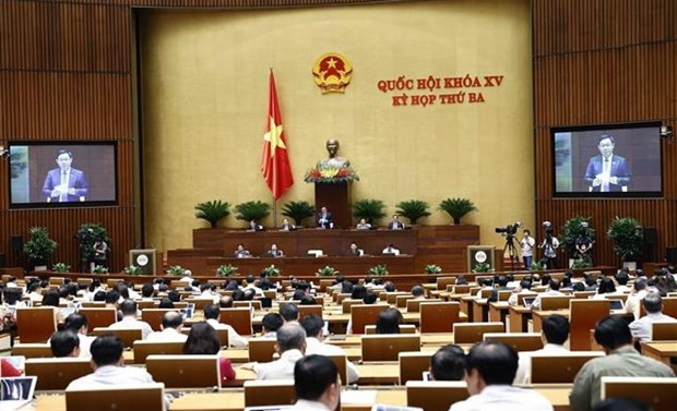越南第十五届国会第三次会议：国会就银行和交通运输领域开展专题质询活动