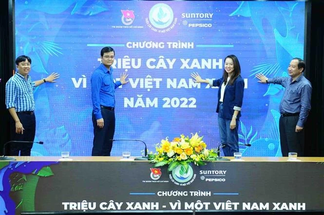 2022年“百万棵树-致力于绿色越南”计划启动
