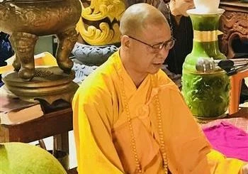 万象佛迹寺举行祈求国泰民安法会