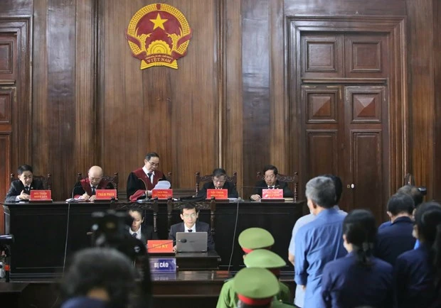 胡志明市-中良高速公路违法违规案件作出一审判决