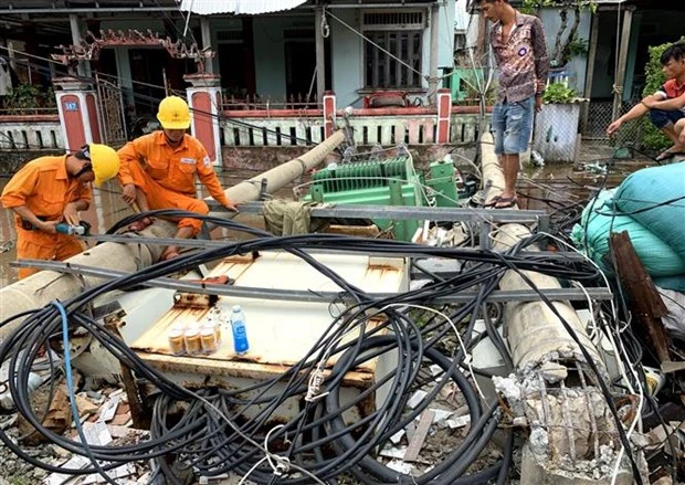 全力做好台风过后恢复重建工作
